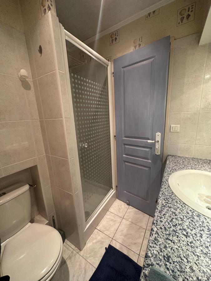 A La Semaine Ou Au Jour / Location Studio Meuble 30M² La Ciotat Luaran gambar
